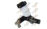 Clutch Master Cylinder: Mazda 626