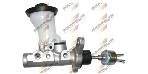 Clutch Master Cylinder: Toyota Hi lux