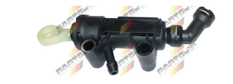 Clutch Master Cylinder: BMW