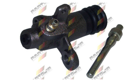 Clutch Slave Cylinder: Isuzu