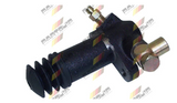 Clutch Slave Cylinder:Mitsubishi Tredia.